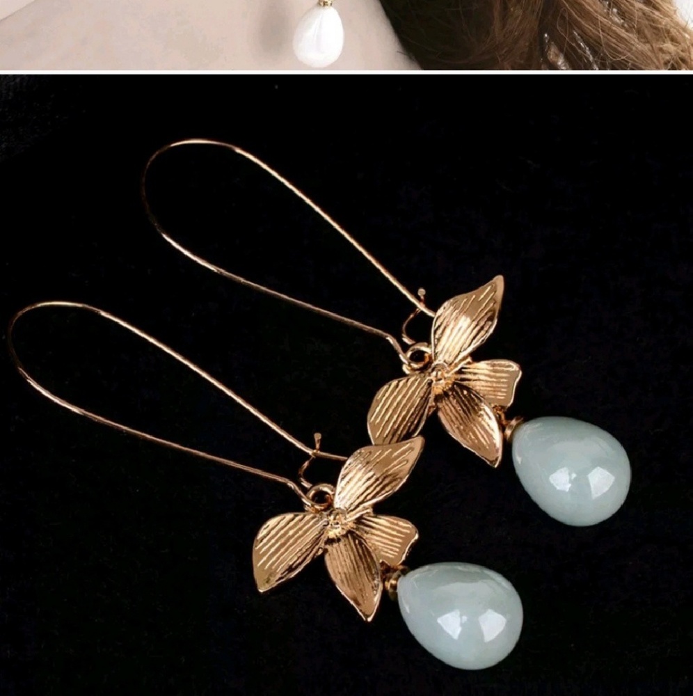 Flower Sage Green Pearl Earring Hook Dangle Bridal